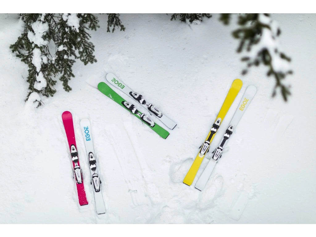 PASTELO červená 120/130 cm + vázání XVST VJ 75